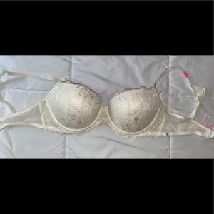 Victoria’s Secret Pink Bra